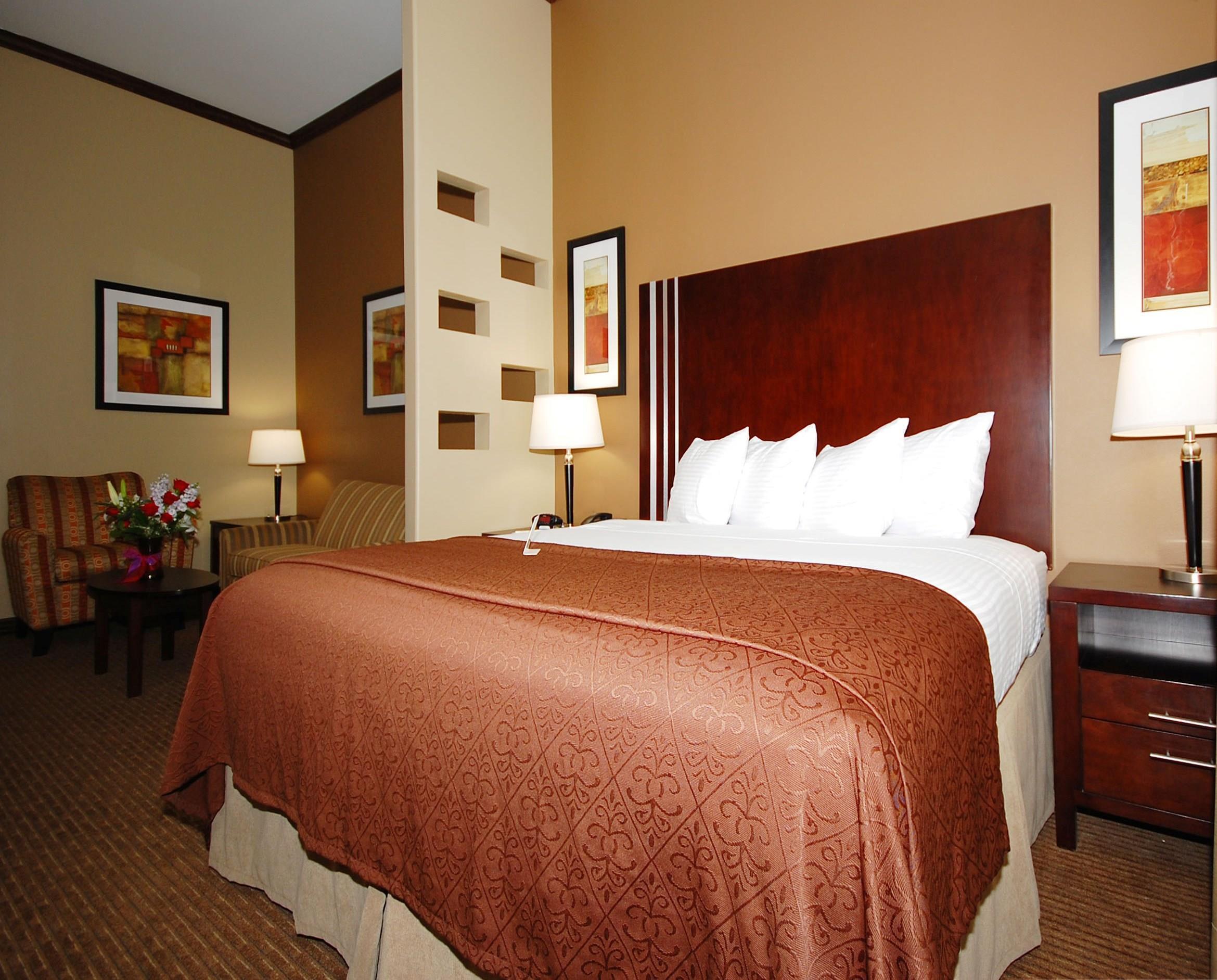 Best Western Plus Texoma Hotel & Suites Denison Exterior photo