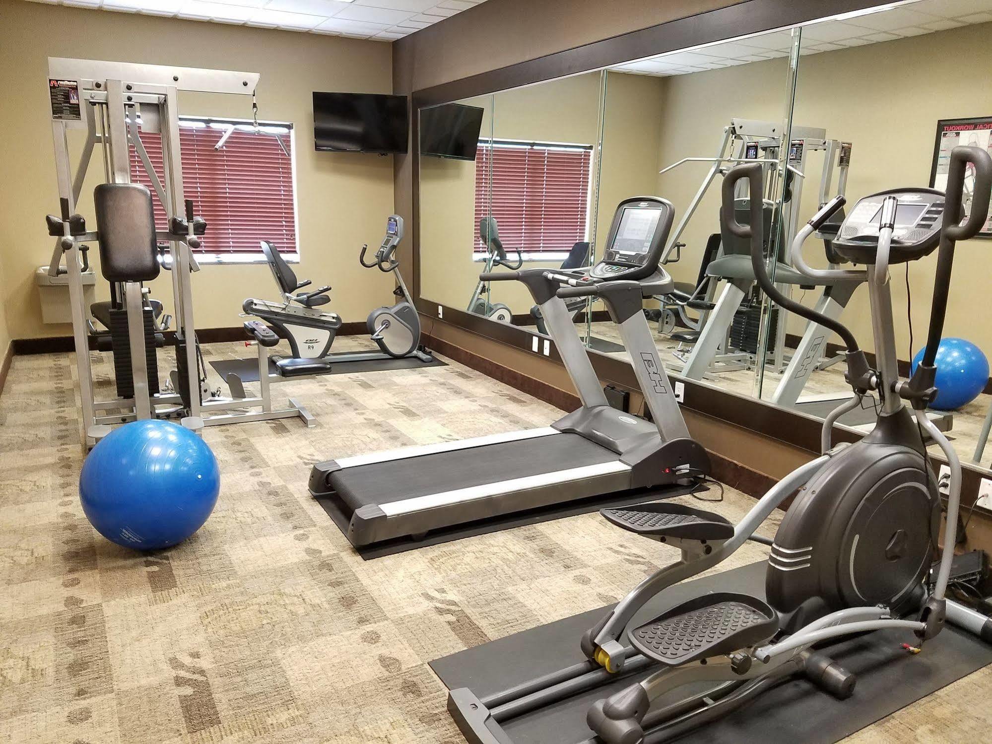 Best Western Plus Texoma Hotel & Suites Denison Exterior photo